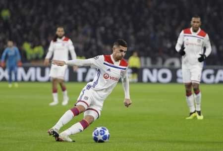 负高居首位, 湖人和快艇