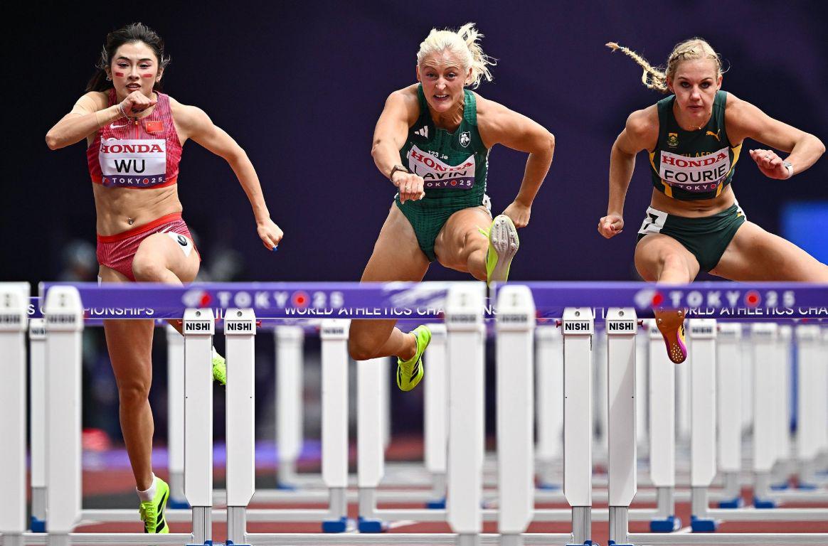 赛已全部结, 吴艳妮奋起