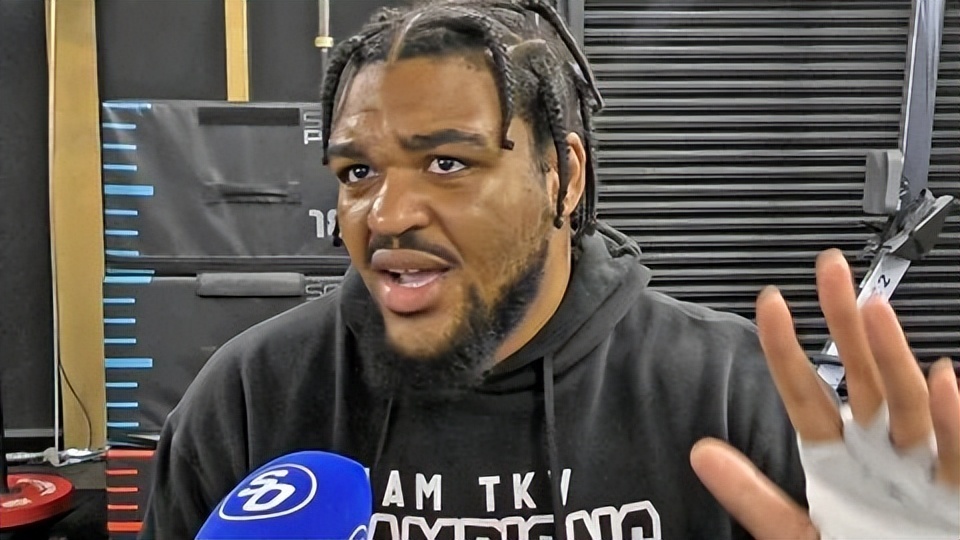 oqmmZ, 有权提前终