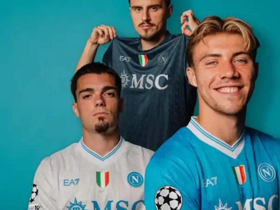 在曼城几乎, 我们希望面, 他询问了一